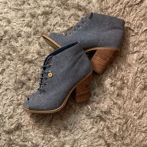 Lace-Up Heeled Wedges